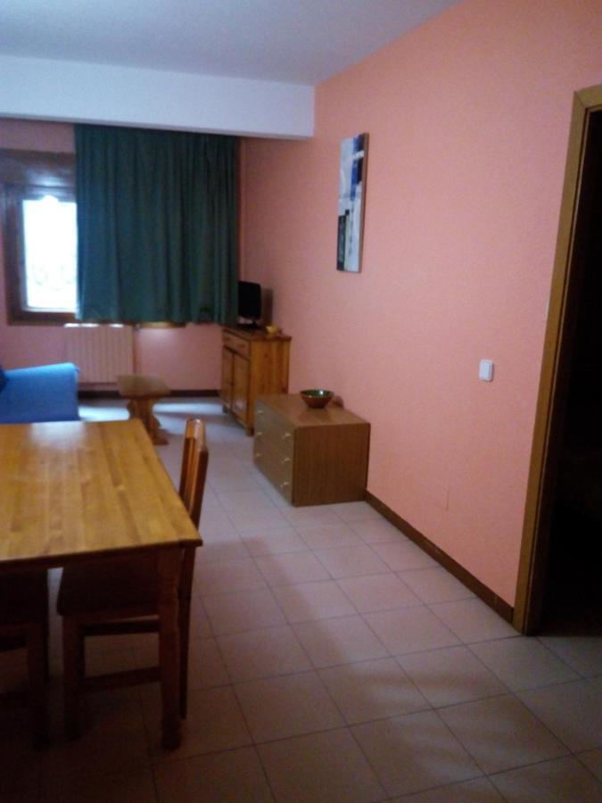 Apartaments Els Avets Pas De La Casa Ruang foto
